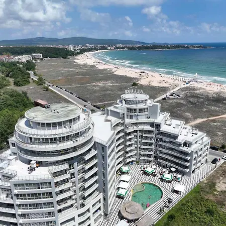 Aparthotel Allure 4*