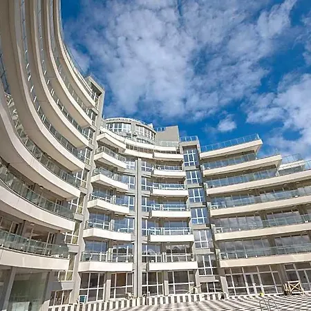 Aparthotel Allure 4*