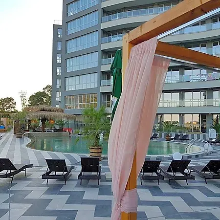 Allure Aparthotel