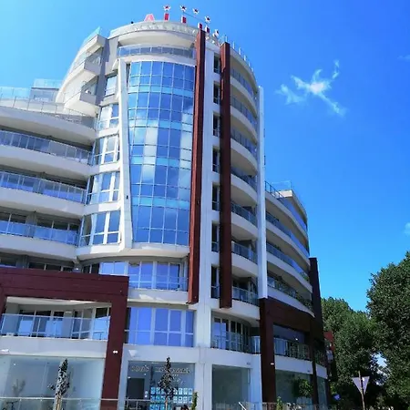 Aparthotel Allure