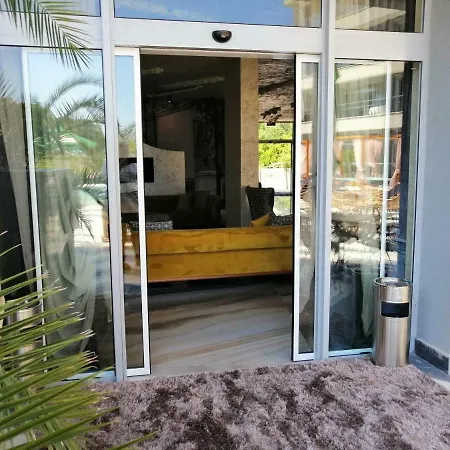 Aparthotel Allure 4*